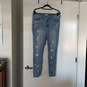 GOOD AMERICAN Good Legs Distressed Ripped Jeans 20
